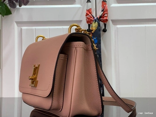 Cheap PM CHAIN LOCKME LOUIS VUITTON 0814
